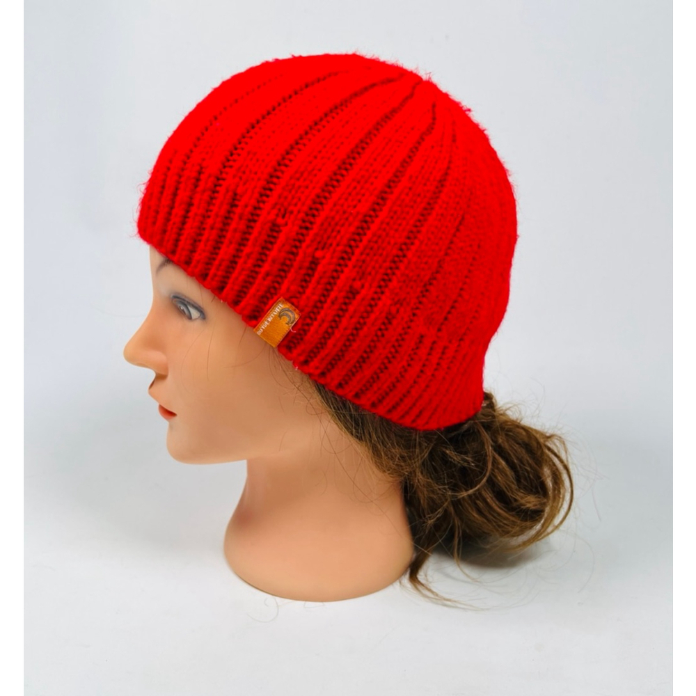 OUTVENTURE Womans Hat Red Knit Beanie Hat One Size Used